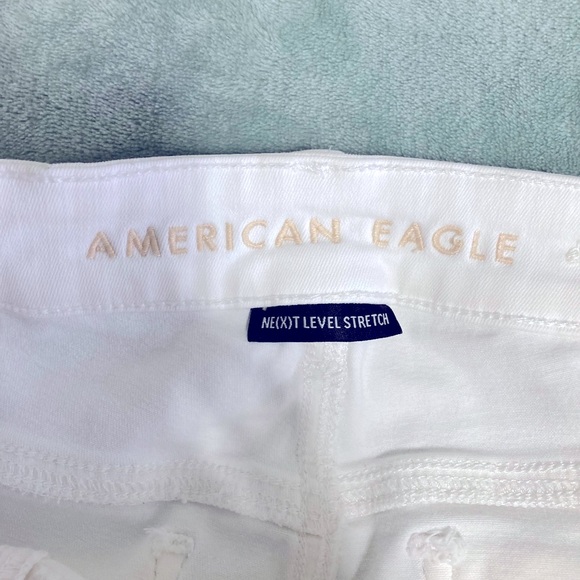 American Eagle White Jegging Crop - Picture 3 of 6